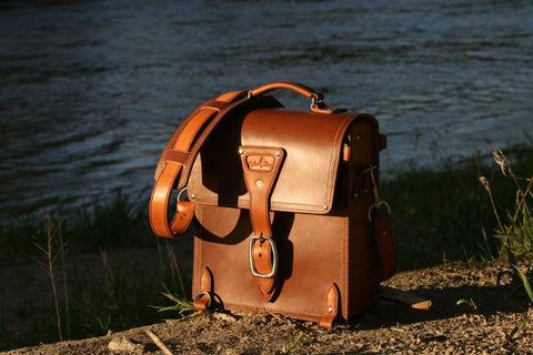 Full and Top Grain Leather Messenger Bag Lined with Full-grain Pigskin